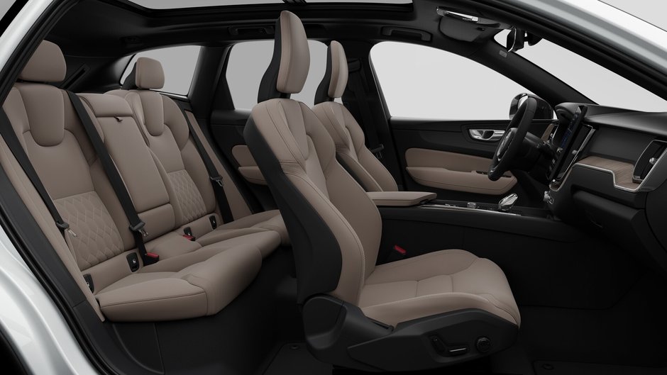 Volvo XC60 Core Dark Theme 2026-12