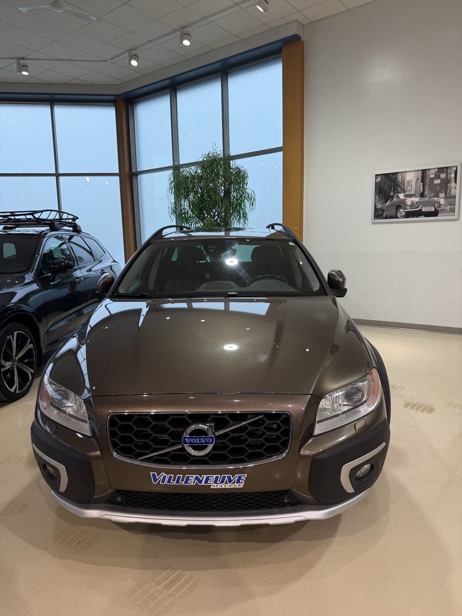 2015 Volvo XC70 T6 PREMIER PLUS-0