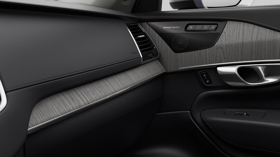 Volvo XC90 PLUG-IN HYBRID Ultra Bright Theme 2025-6