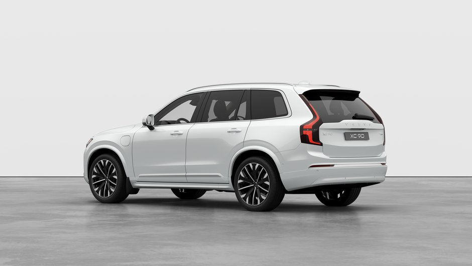 2025 Volvo XC90 Plug-In Hybrid Ultra Bright Theme-1
