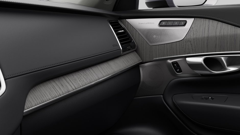 Volvo XC90 Ultra Bright Theme 2025-6