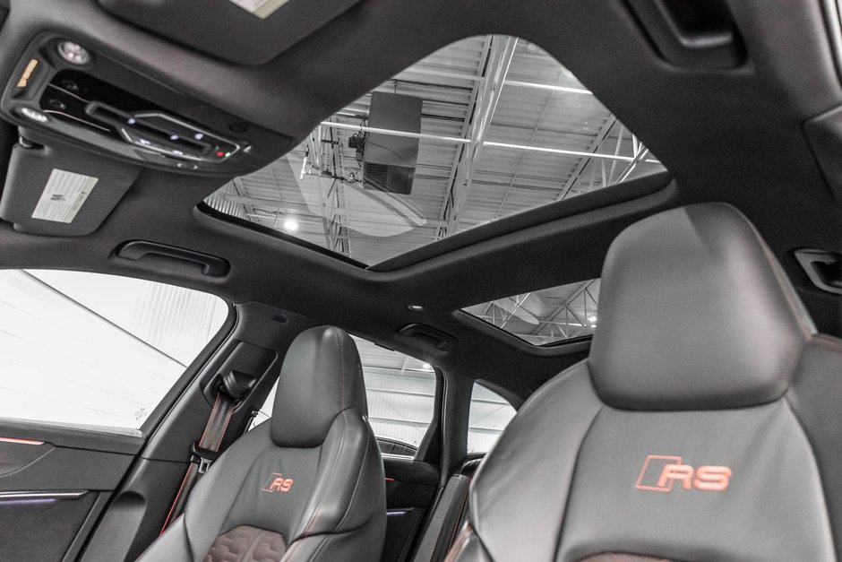 2024 Audi RS 6 Avant PERFORMANCE / 621CH / V8 4.0L / QUATTRO ++++-32