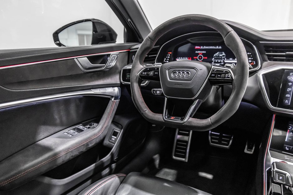 2024 Audi RS 6 Avant PERFORMANCE / 621CH / V8 4.0L / QUATTRO ++++-37