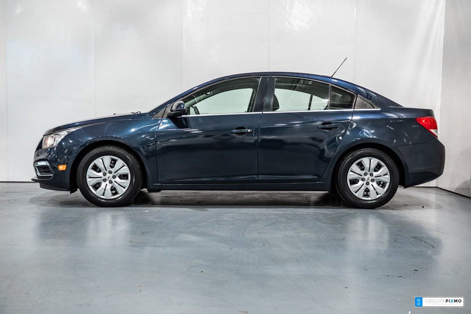 Chevrolet Cruze Limited 1LT / SIÈGES CHAUFFANTS / BLUETOOTH / A/C+++ 2016-6