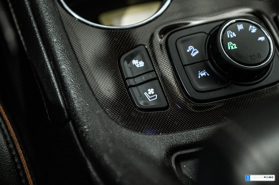 GMC Acadia AT4 / AWD / APPLE CARPLAY / BOSE / TOIT PANO+++ 2022-30