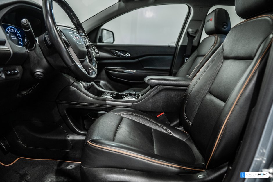 GMC Acadia AT4 / AWD / APPLE CARPLAY / BOSE / TOIT PANO+++ 2022-15