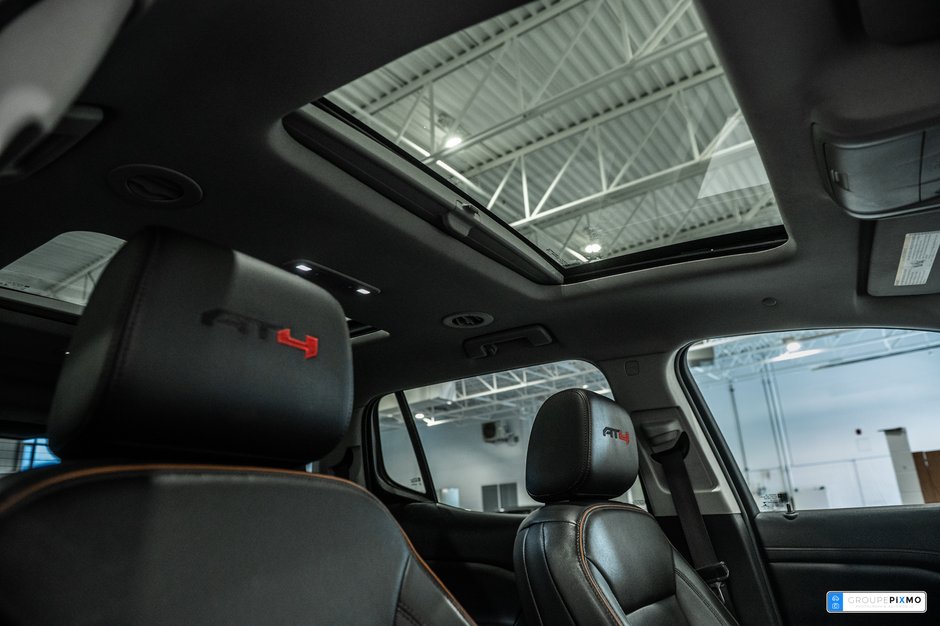 GMC Acadia AT4 / AWD / APPLE CARPLAY / BOSE / TOIT PANO+++ 2022-39