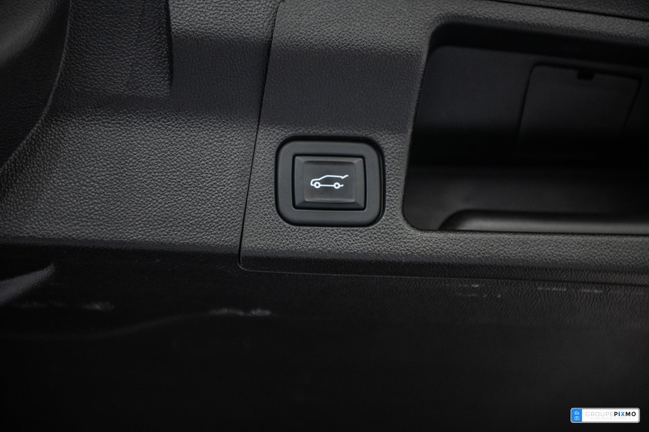 GMC Acadia AT4 / AWD / APPLE CARPLAY / BOSE / TOIT PANO+++ 2022-13