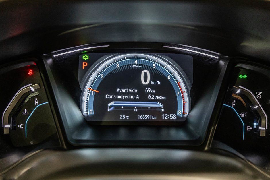 2018 Honda Civic Hatchback LX / CAMÉRA DE RECUL / A/C / SIÈGES CHAUFFANTS+++-16