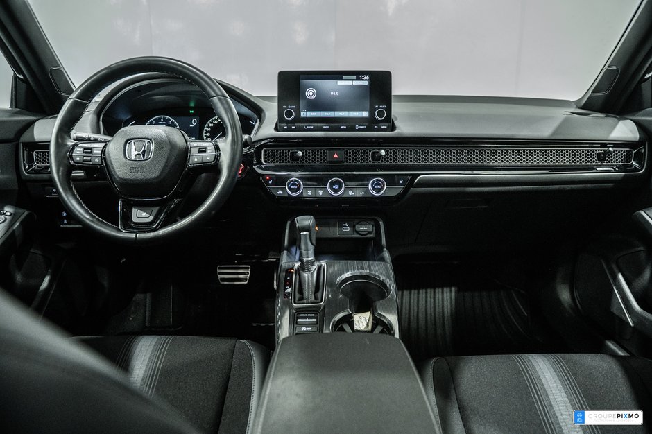 Honda Civic Hatchback SPORT / TOIT OUVRANT / APPLE CARPLAY / CAMÉRA ++++ 2024-28