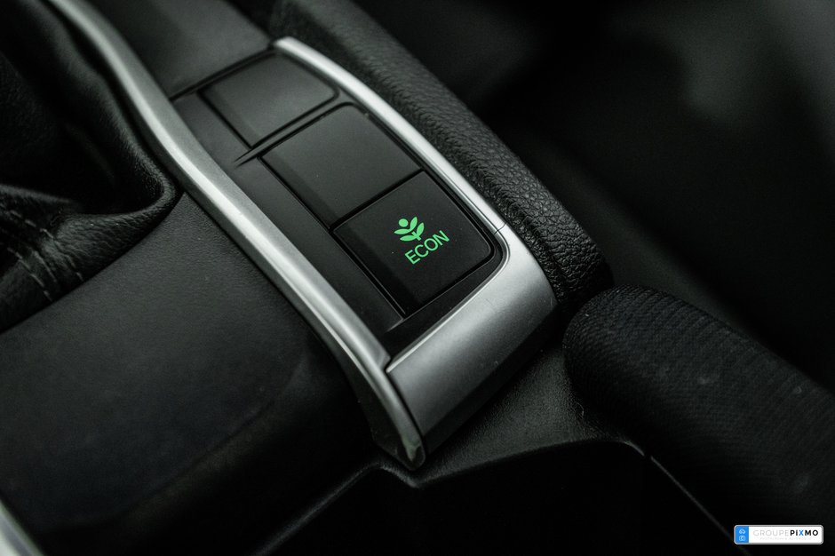 Honda Civic Sedan LX / SIÈGES CHAUFFANTS / CAMÉRA DE RECUL / A/C /++ 2016-22