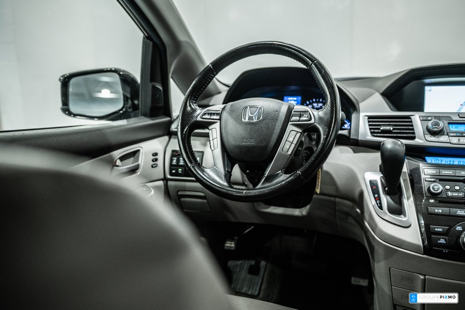 2013 Honda Odyssey TOURING / CUIR / TOIT OUVRANT / DVD / CAMÉRA+++-31