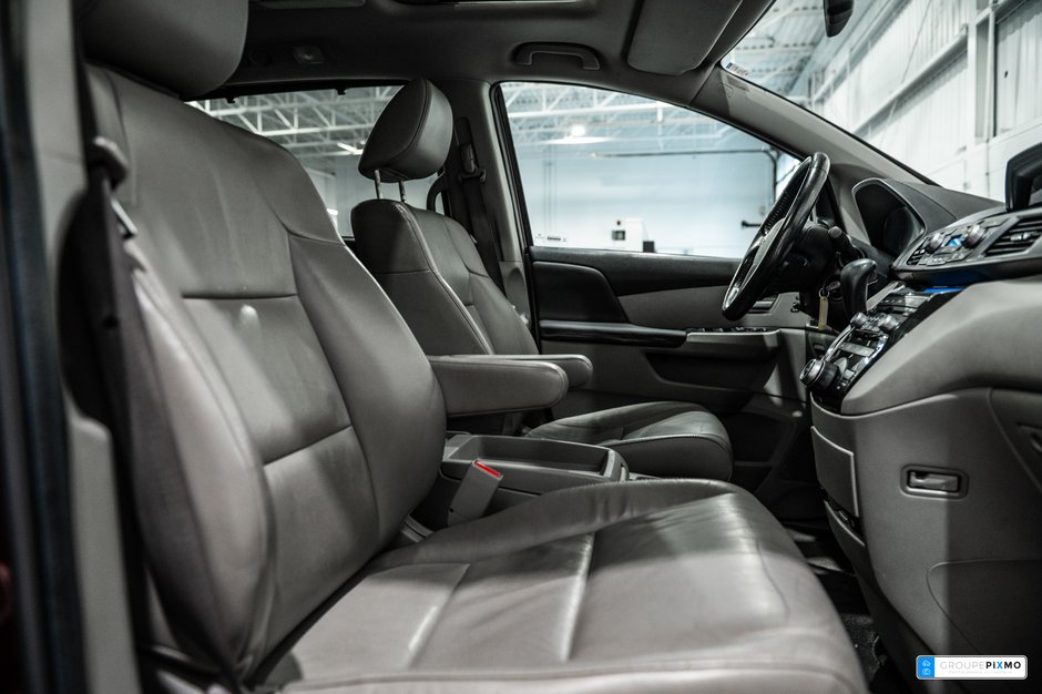 2013 Honda Odyssey TOURING / CUIR / TOIT OUVRANT / DVD / CAMÉRA+++-35