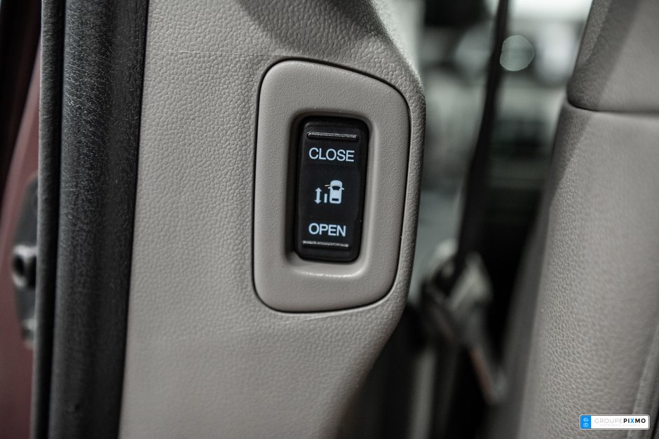 2013 Honda Odyssey TOURING / CUIR / TOIT OUVRANT / DVD / CAMÉRA+++-33