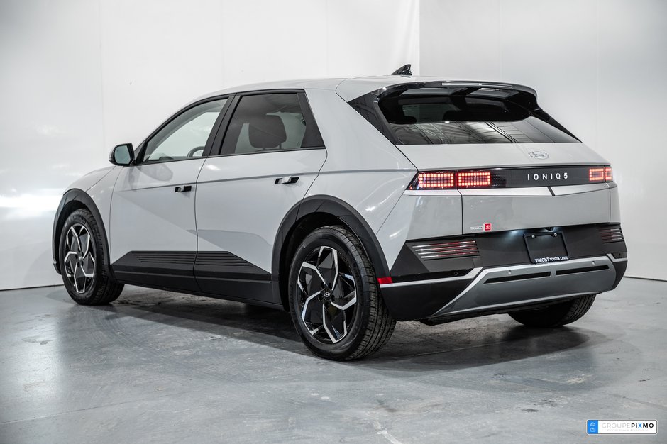 Hyundai IONIQ 5 PREFERRED / RWD / LONG RANGE / APPLE CARPLAY++ 2023-7