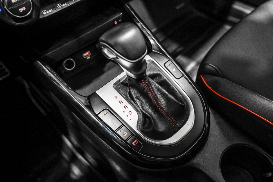 Kia Forte5 GT / APPLE CARPLAY / CAMÉRA DE RECUL / MAGS+++ 2023-15