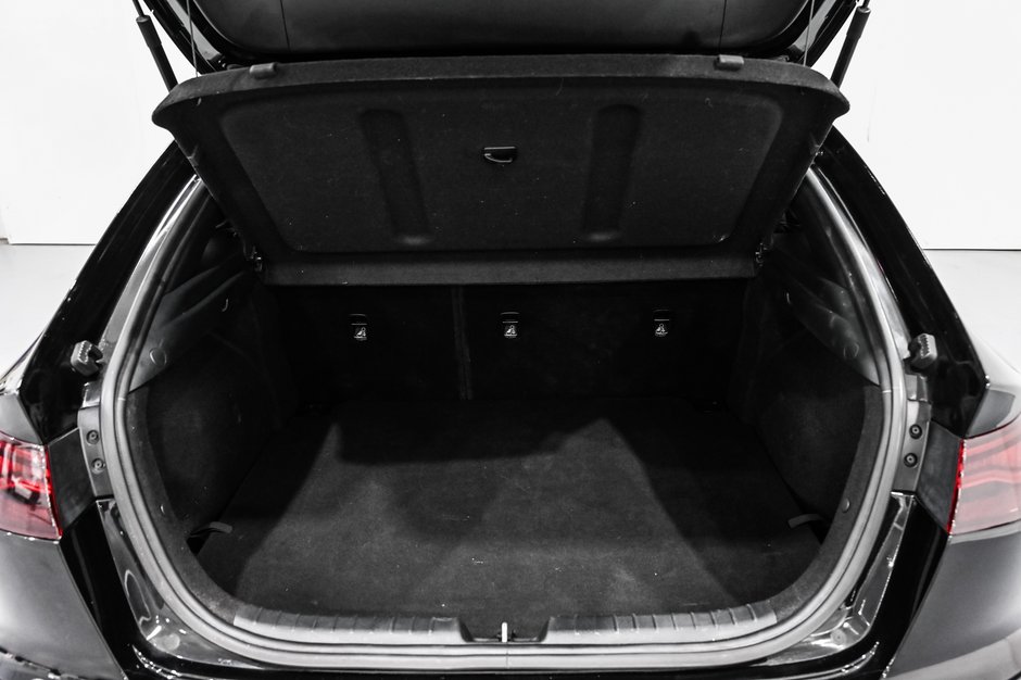 Kia Forte5 GT / APPLE CARPLAY / CAMÉRA DE RECUL / MAGS+++ 2023-10