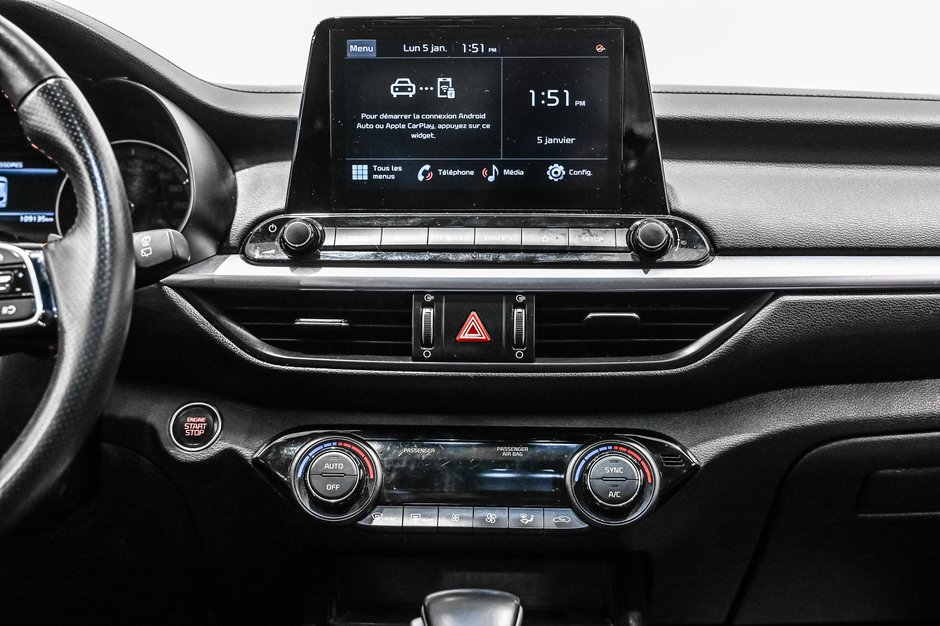 Kia Forte5 GT / APPLE CARPLAY / CAMÉRA DE RECUL / MAGS+++ 2023-24