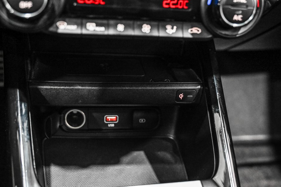 Kia Forte5 GT / APPLE CARPLAY / CAMÉRA DE RECUL / MAGS+++ 2023-17