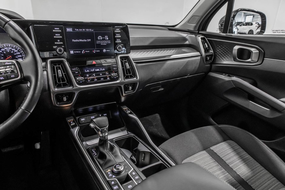 2022 Kia Sorento X-LINE / AWD / CAMÉRA / CARPLAY / A/C +++-24