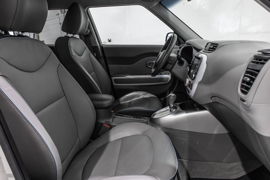 2019 Kia Soul EV LUXURY / SIÈGES CHAUFFANTS / CAMÉRA DE RECUL ++++-34