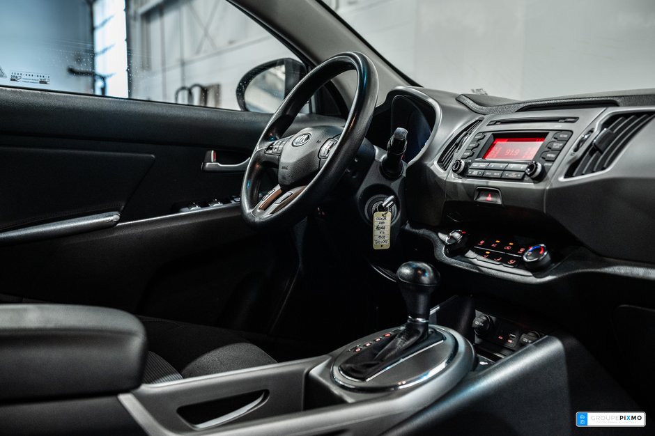 2016 Kia Sportage LX / FWD / SIÈGES CHAUFFANTS / A/C+++-27