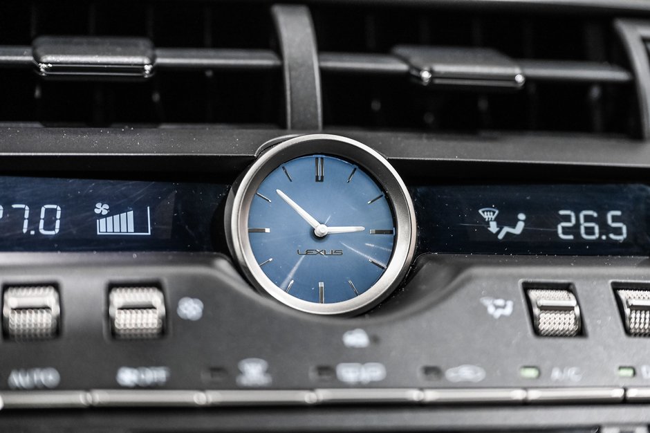 Lexus NX 300 F-SPORT 2 / APPLE CARPLAY / TOIT OUVRANT / CUIR ++ 2021-25