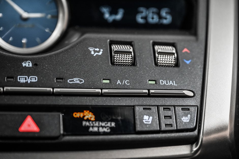 Lexus NX 300 F-SPORT 2 / APPLE CARPLAY / TOIT OUVRANT / CUIR ++ 2021-23