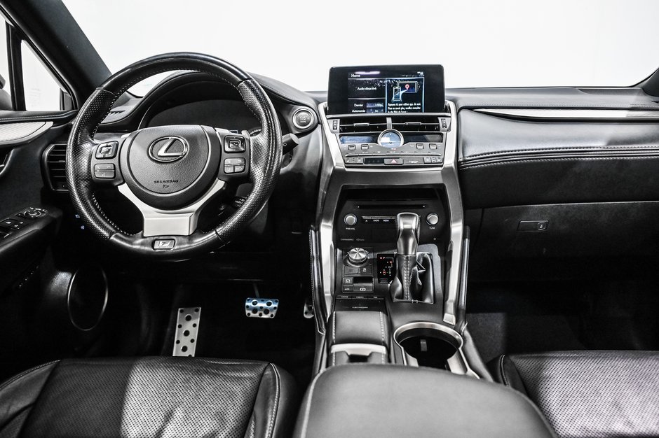 Lexus NX 300 F-SPORT 2 / APPLE CARPLAY / TOIT OUVRANT / CUIR ++ 2021-28