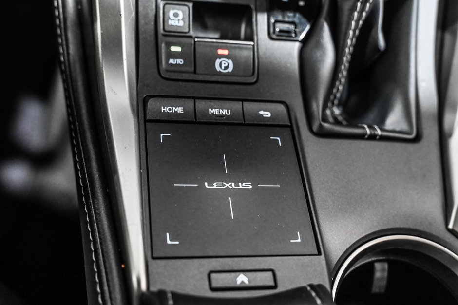 Lexus NX 300 F-SPORT 2 / APPLE CARPLAY / TOIT OUVRANT / CUIR ++ 2021-20