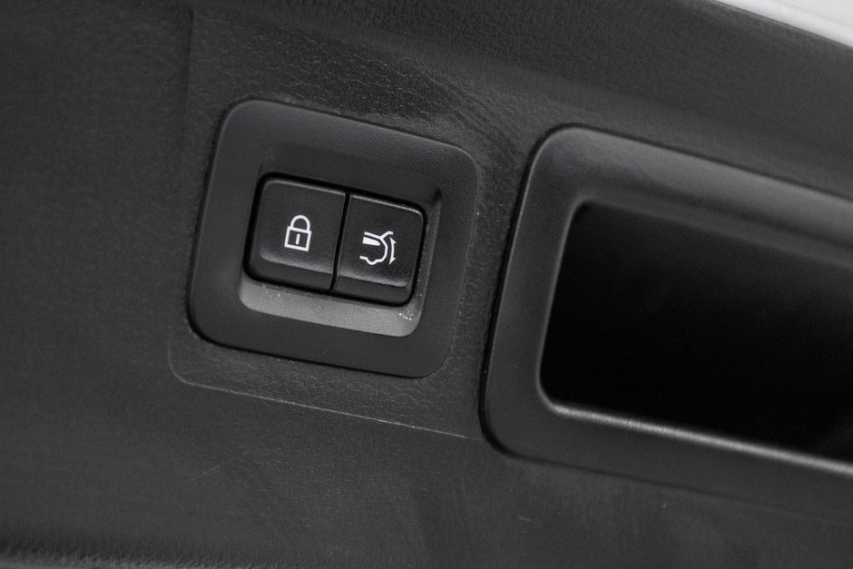 2025 Mazda CX-50 Hybrid GT / HYBRIDE / AWD / TOIT PANO / APPLE CARPLAY +++-13