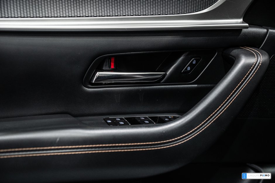 Mazda CX-90 PHEV GT / CUIR / APPLE CARPLAY / CAMÉRA 360 / TOIT PANO 2025-14