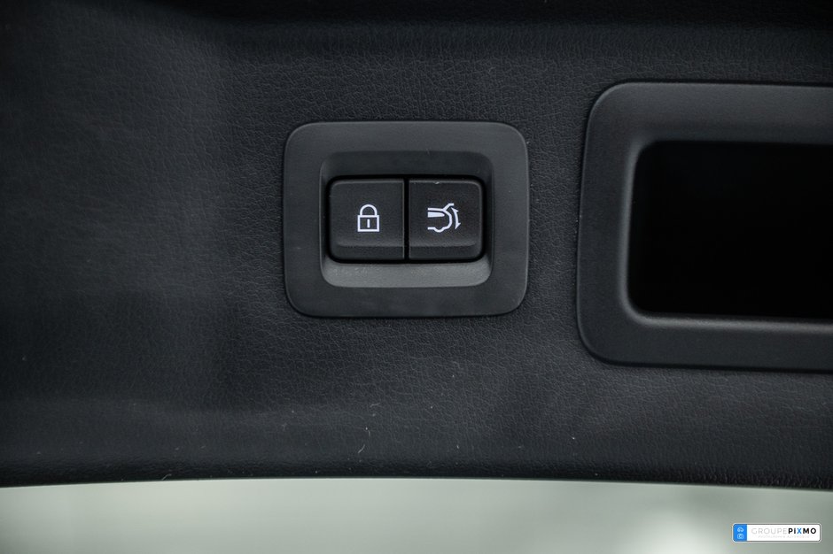 Mazda CX-90 PHEV GT / CUIR / APPLE CARPLAY / CAMÉRA 360 / TOIT PANO 2025-13