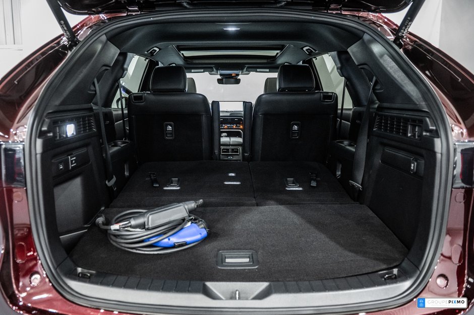 Mazda CX-90 PHEV GT / CUIR / APPLE CARPLAY / CAMÉRA 360 / TOIT PANO 2025-12