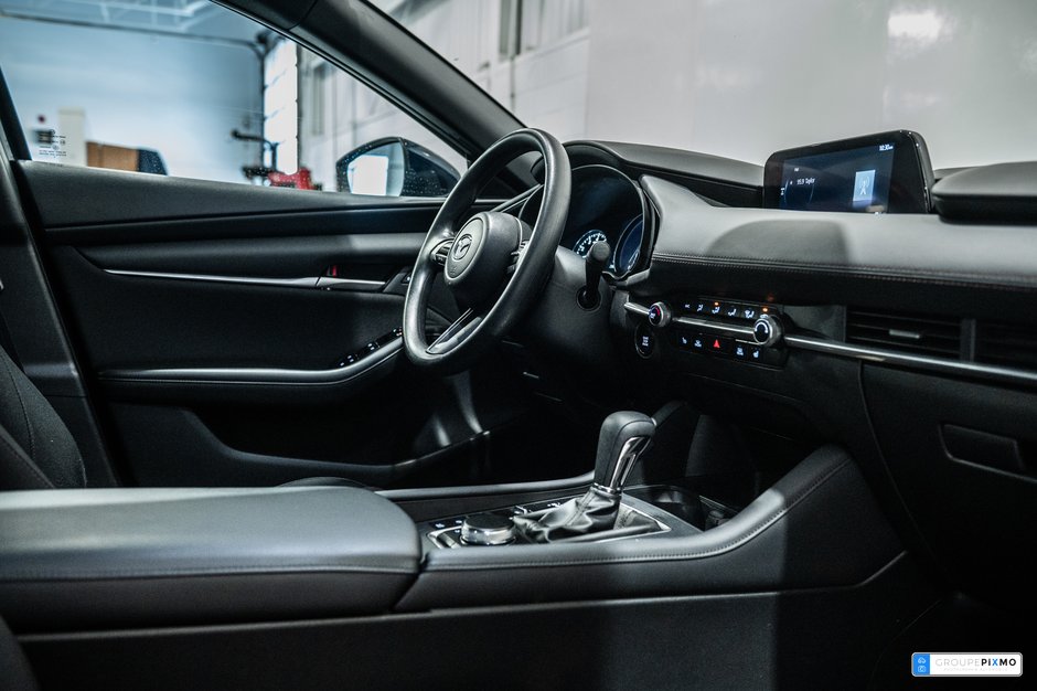 2024 Mazda 3 Sport GX SPORT / APPLE CARPLAY / CAMÉRA DE RECUL / ++-28