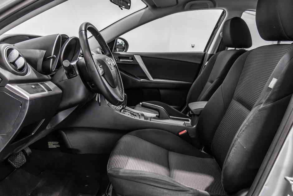 2013 Mazda 3 GS-SKY / A/C / SIÈGES CHAUFFANTS /+++-13