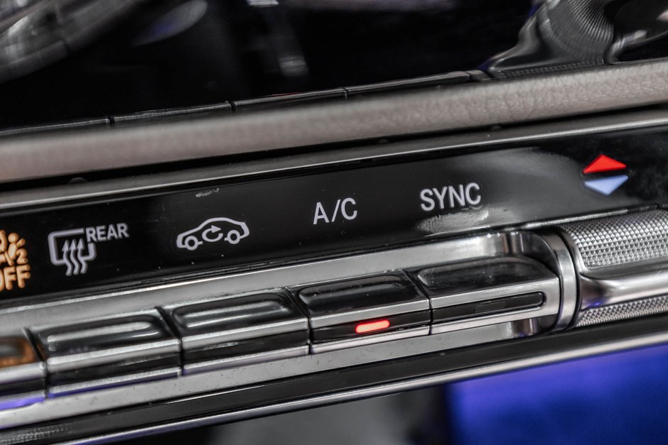 2022 Mercedes-Benz A-Class A 250 / 4MATIC / APPLE CARPLAY / CAMÉRA DE RECUL +-25