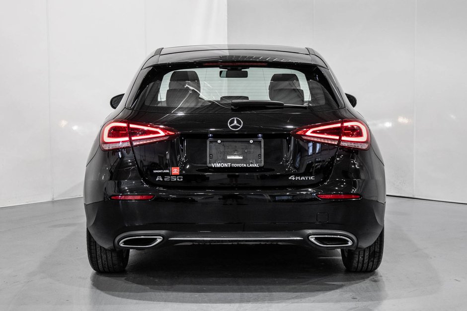 2022 Mercedes-Benz A-Class A 250 / 4MATIC / APPLE CARPLAY / CAMÉRA DE RECUL +-8
