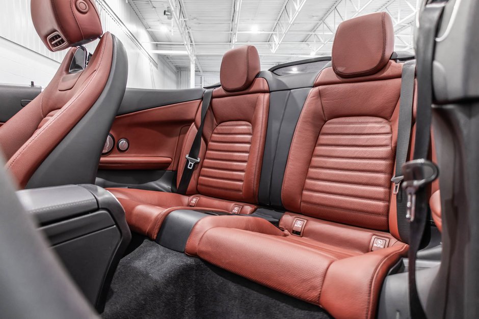 2020 Mercedes-Benz C-Class C 300 / 4MATIC / CABRIOLET / PREMIUM PACKAGE +++-30