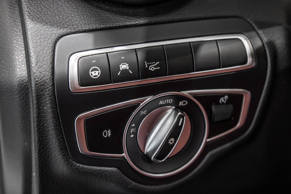 2020 Mercedes-Benz C-Class C 300 / 4MATIC / CABRIOLET / PREMIUM PACKAGE +++-16