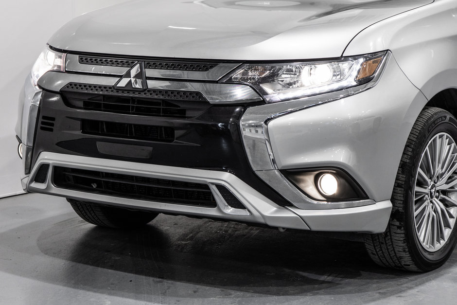 Mitsubishi OUTLANDER PHEV 2022+LE+PHEV+TOIT+MAGS+GARANTIE DISPONIBLE+++ 2022-2