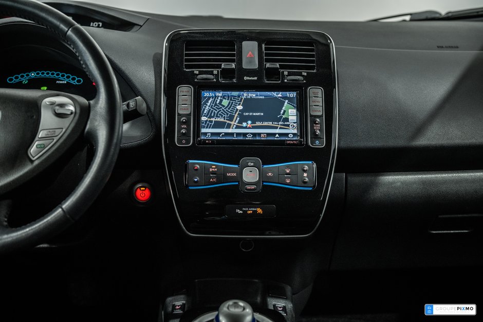Nissan LEAF SV / CAMÉRA DE RECUL / SIÈGES CHAUFFANTS / NAV +++ 2017-31