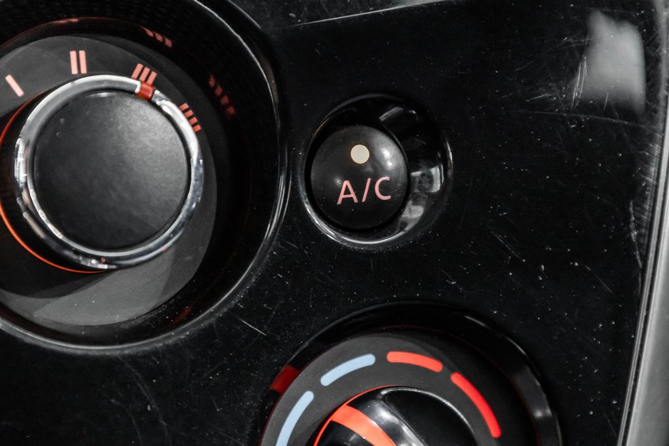 2015 Nissan Versa Note SV / CAMÉRA DE RECUL / A/C / BLUETOOTH +++-23