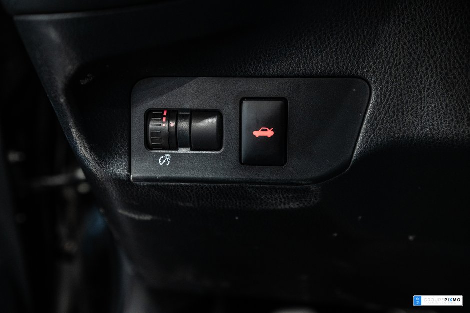 Scion FR-S MANUELLE / RWD / BLUETOOTH / A/C +++ 2016-14