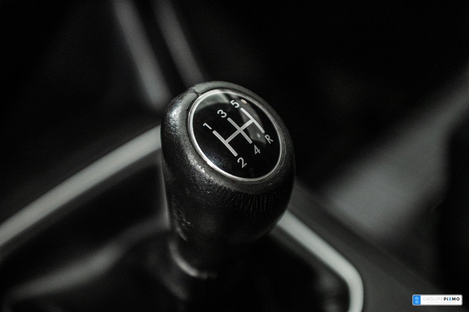 2019 Subaru Impreza TOURING / AWD / SIÈGES CHAUFFANTS / CAMÉRA+++-24