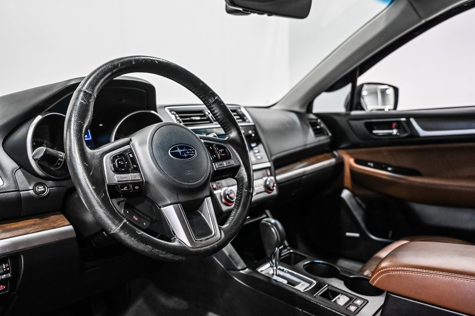 Subaru Outback PREMIER / TECH / 3.6R / CUIR / TOIT OUVRANT ++++ 2017-11