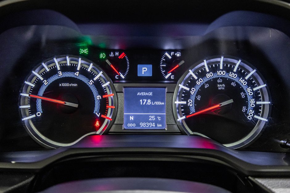 2018 Toyota 4Runner SR5 / CUIR / TOIT OUVRANT / CAMÉRA DE RECUL ++-17