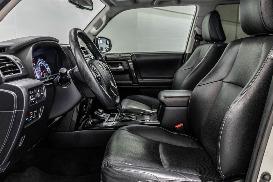 2019 Toyota 4Runner LIMITED / NIGHTSHADE / CUIR / TOIT OUVRANT +++-15
