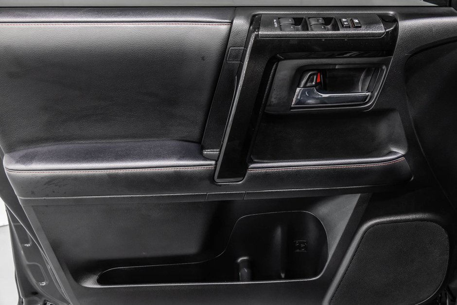 2021 Toyota 4Runner TRD PRO / CUIR / APPLE CARPLAY / TOIT OUVRANT +++-13
