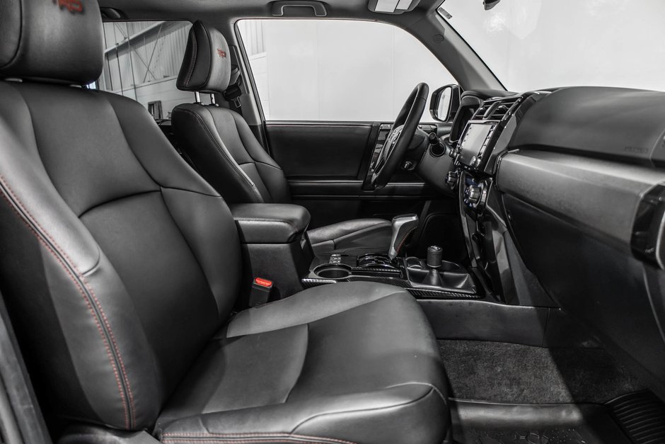 2021 Toyota 4Runner TRD PRO / CUIR / APPLE CARPLAY / TOIT OUVRANT +++-35